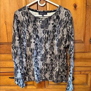 Jones New York Black and Gray Patterned Long Sleeve Top